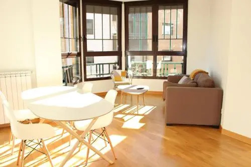 Apartaments Plaza Príncipe Viana
