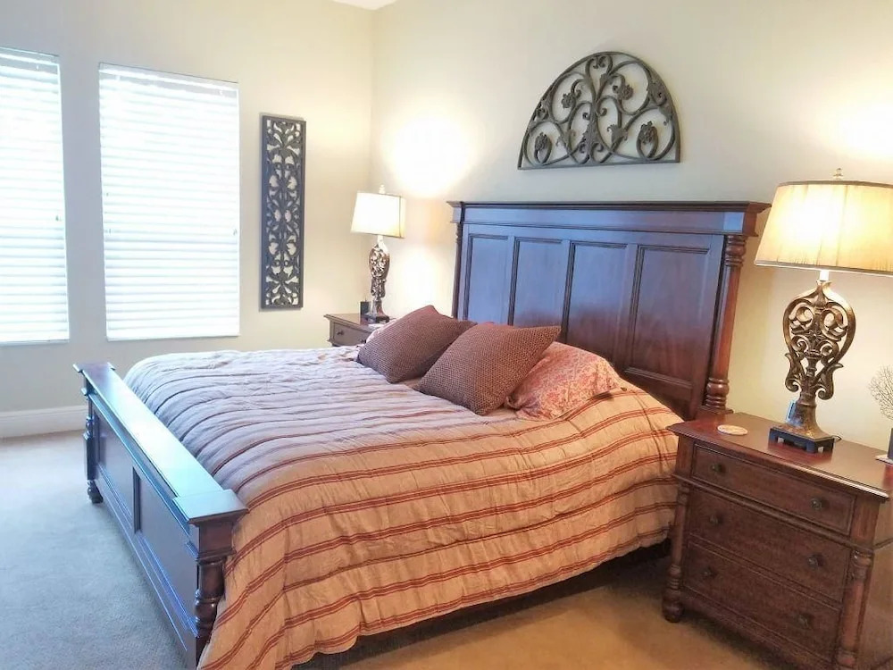 Cascada Way Condo