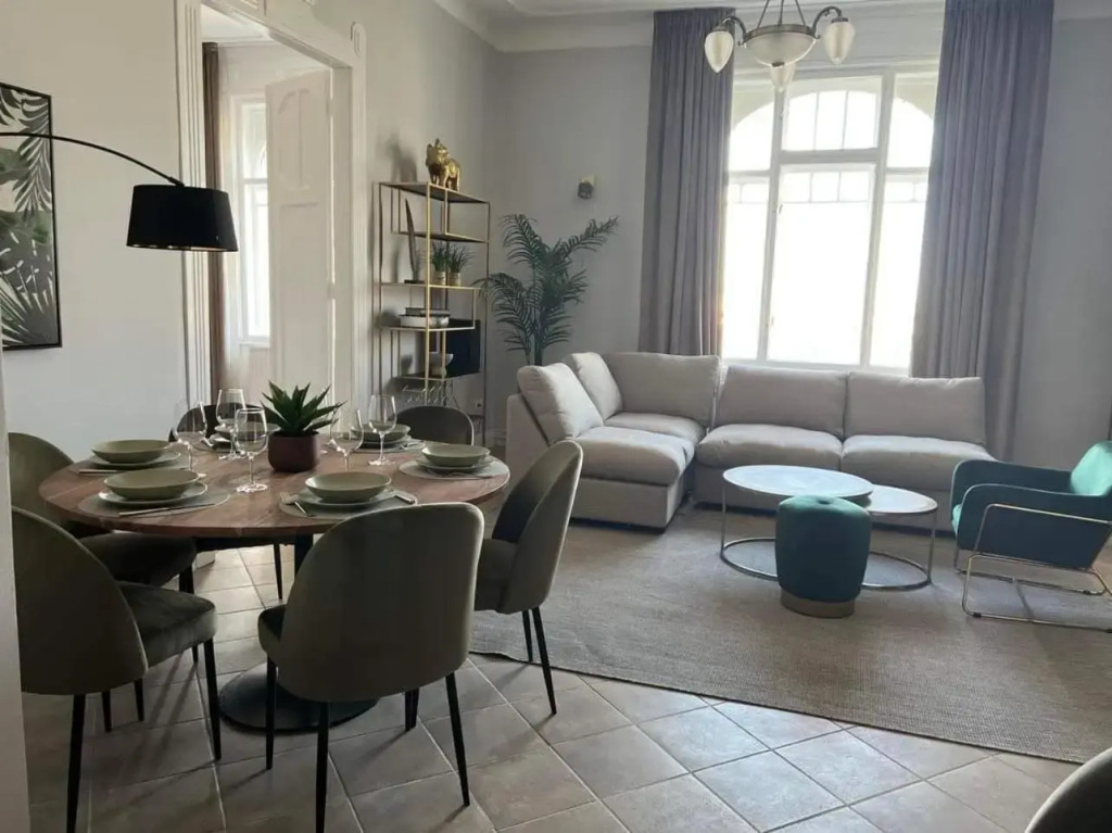 OrangeHomes Panthera Luxury Apartment