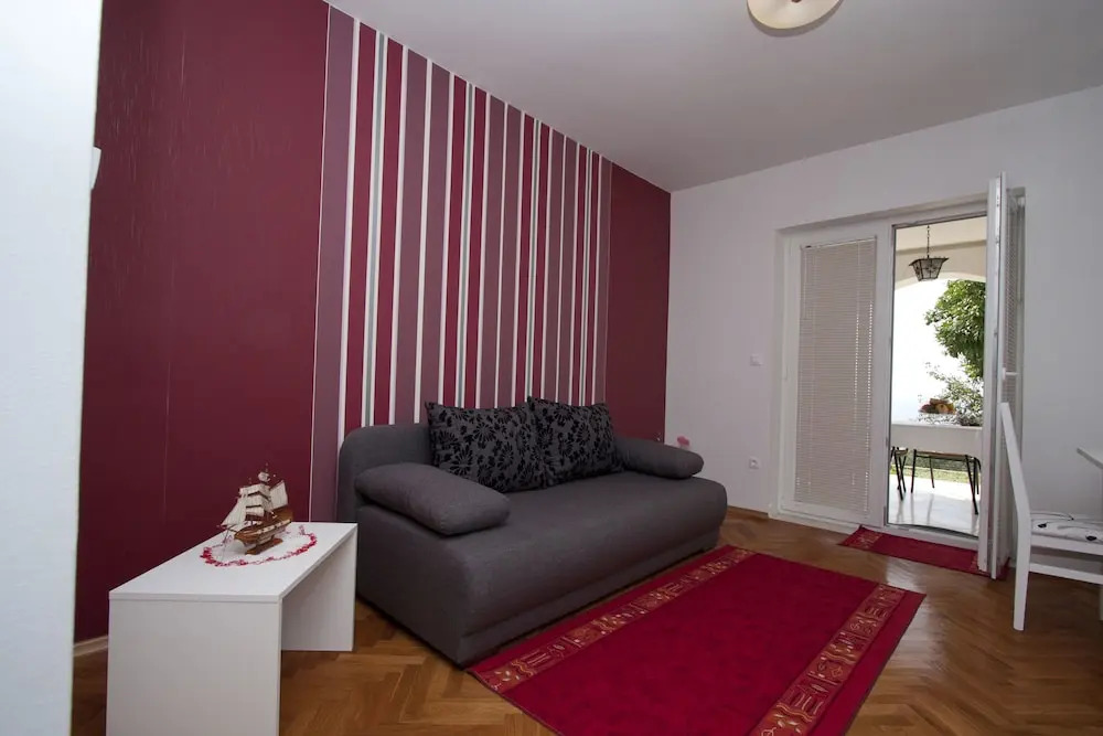 Guest house Burin