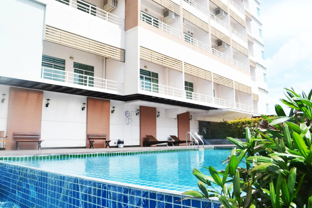 Ampo Residence