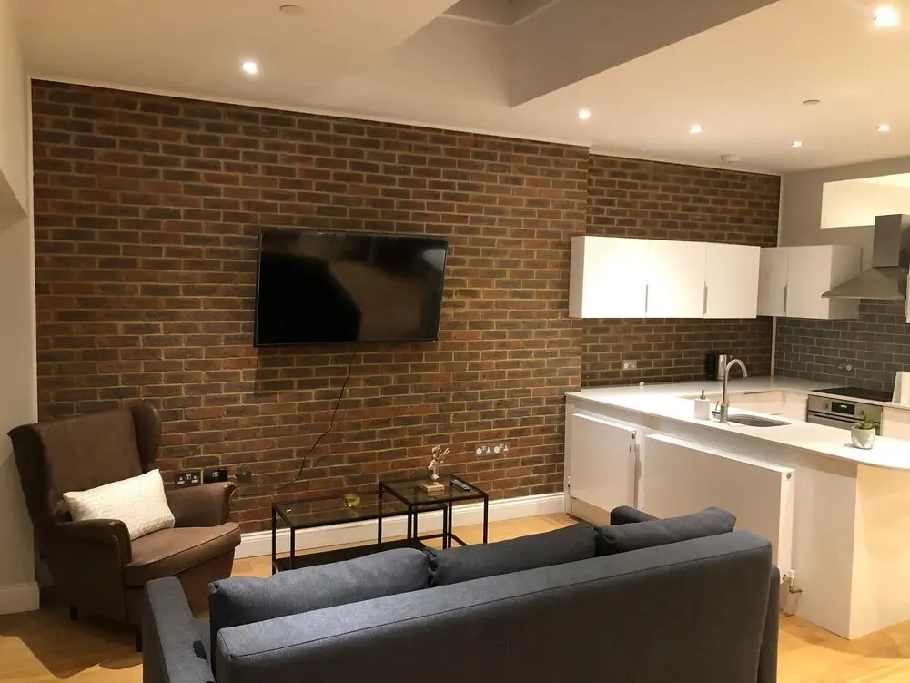 Stamford Brook Apartments