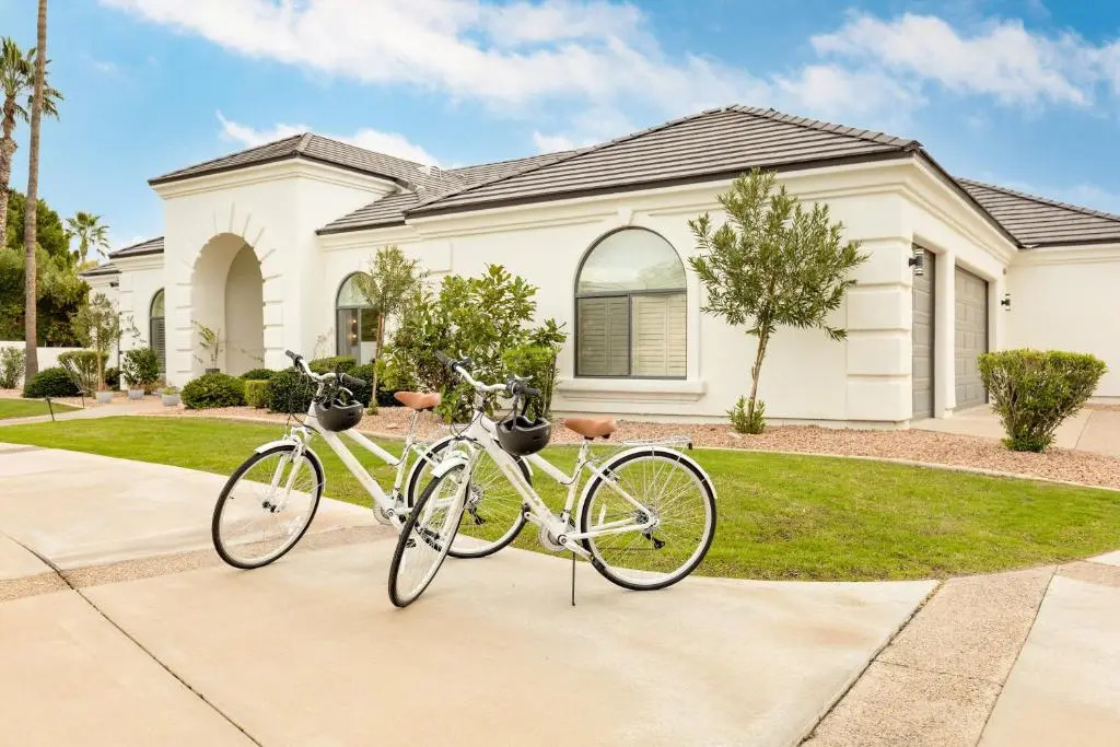 Sunridge by Avantstay Glorious Scottsdale Estate w/ Pool, Hot Tub, Ping Pong & Pool Table!