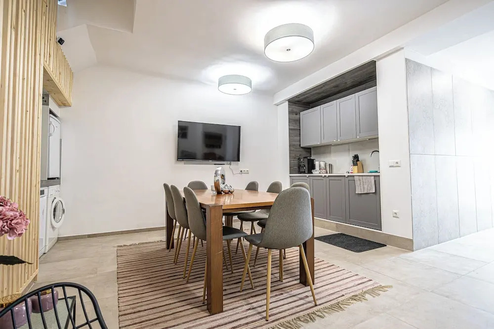 Cozy Room Close To Danube River