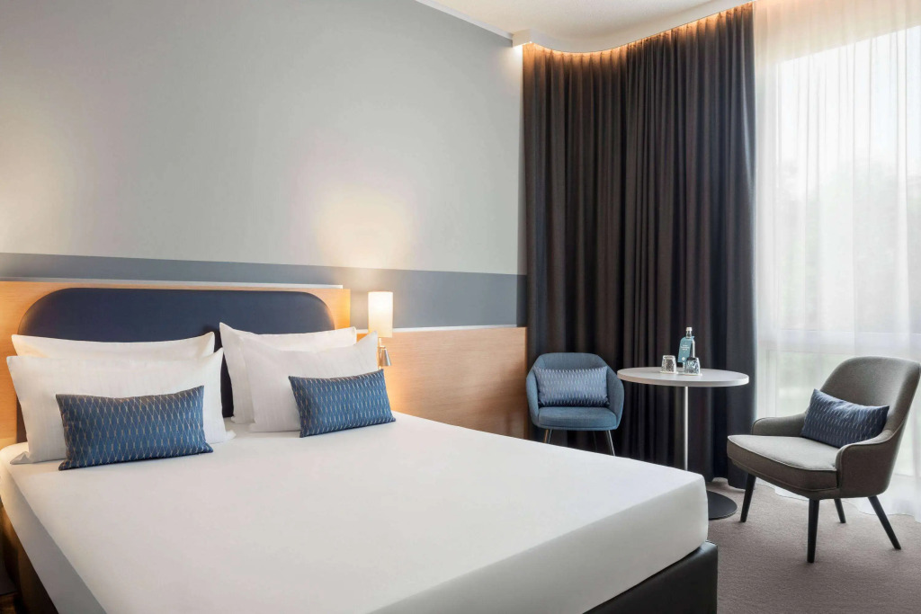 Sunday Hotel Frankfurt Airport Kelsterbach