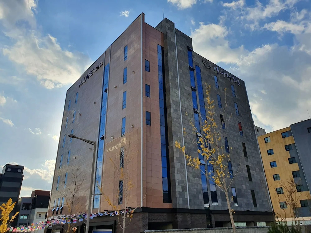 Amare Hotel