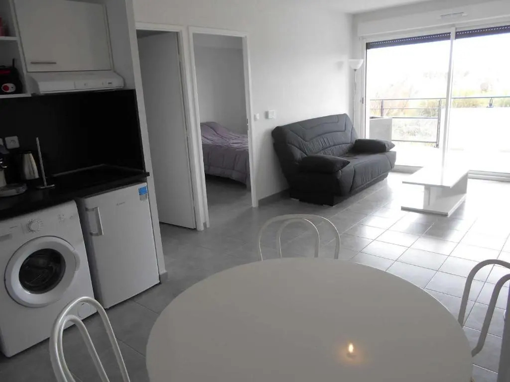 Appartement Le Grau-du-Roi, 2 pièces, 6 personnes - FR-1-250-198