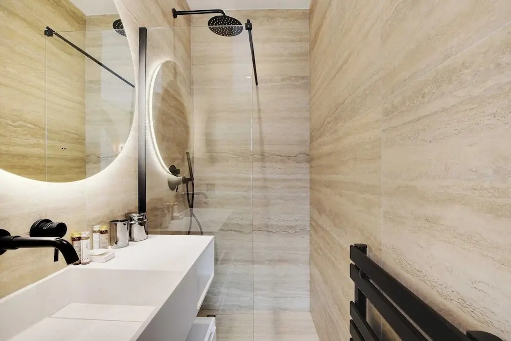 Newly Refurbished Flat in Heart of 18th District