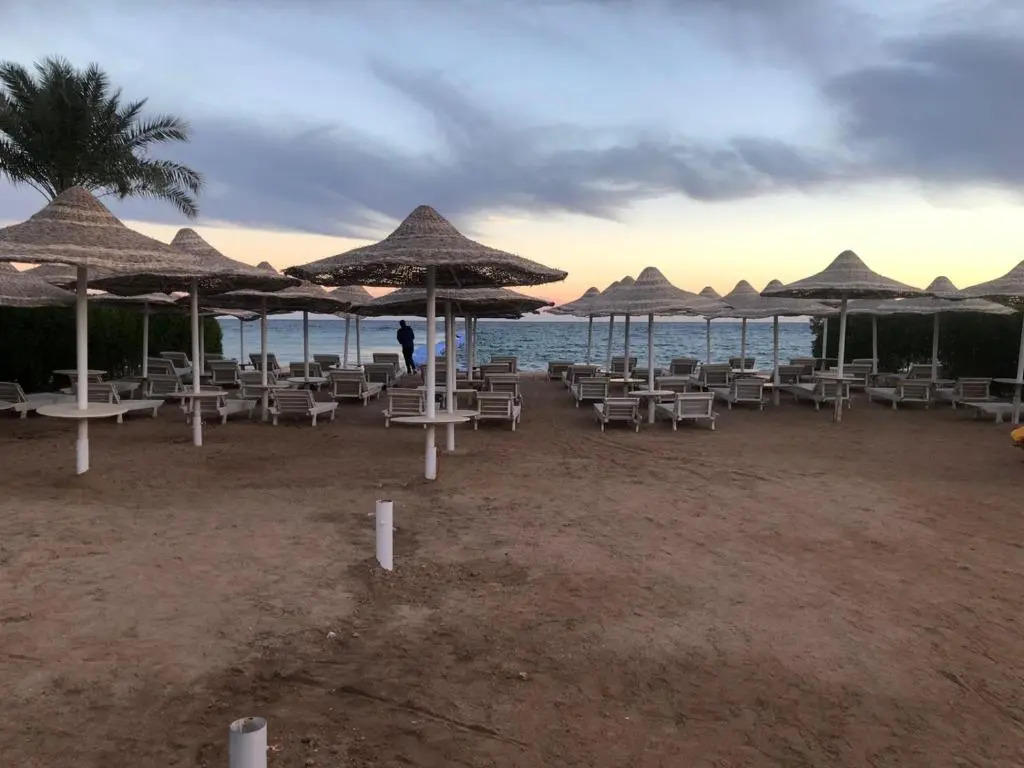 Amazing 5 Bedroom Villa with Private Swimming pool