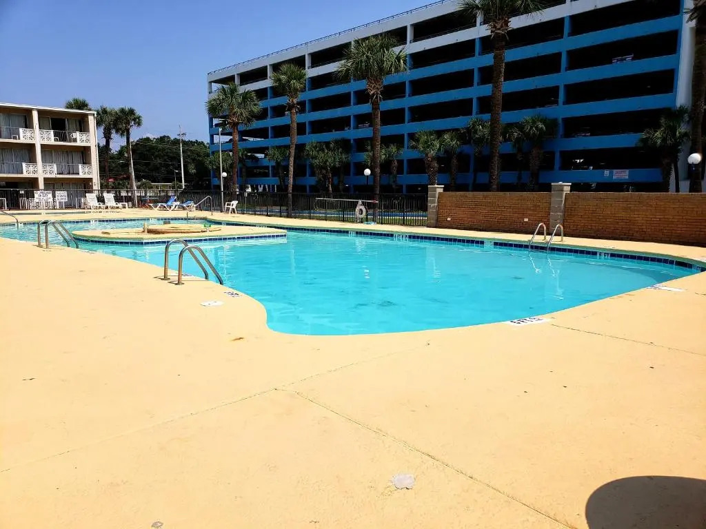 1600 South Ocean Boulevard
