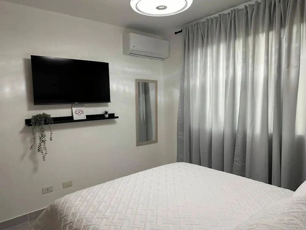 Serene 2-bedroom Apartment With Mountain Views in Santiago