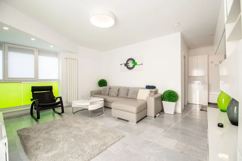 Luxury Westpark 2 Residence Lake View W2