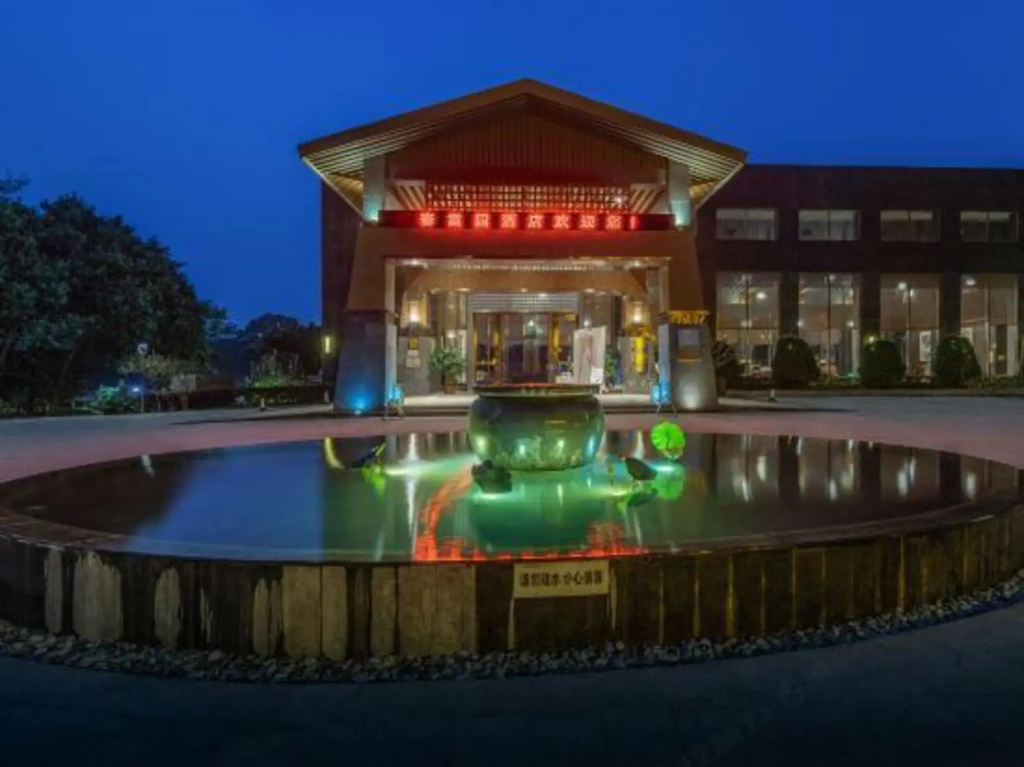 Sankee Chunxia Garden Hotel