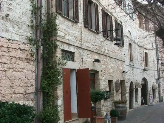 La piazzetta delle erbe
