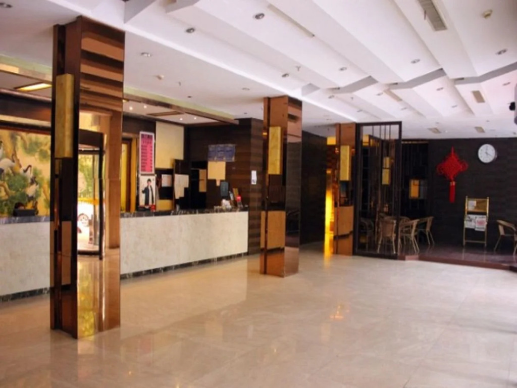 Yiwu Ou Jiang Hotel