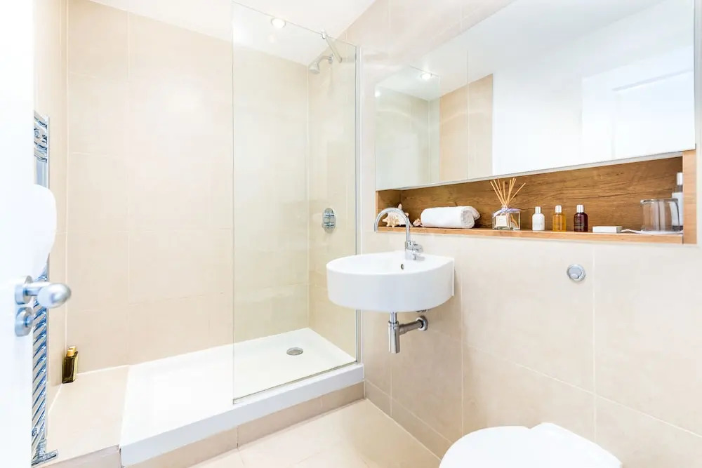 Luxury Battersea Park Home with Stunning Views