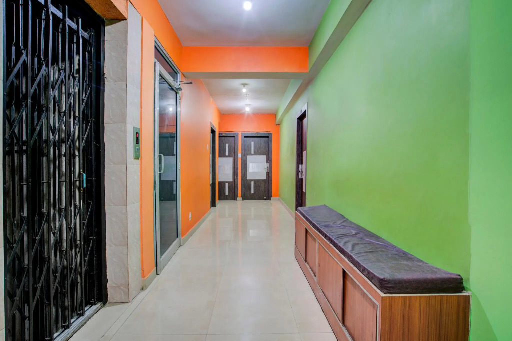 OYO Flagship 28018 Hotel Allena