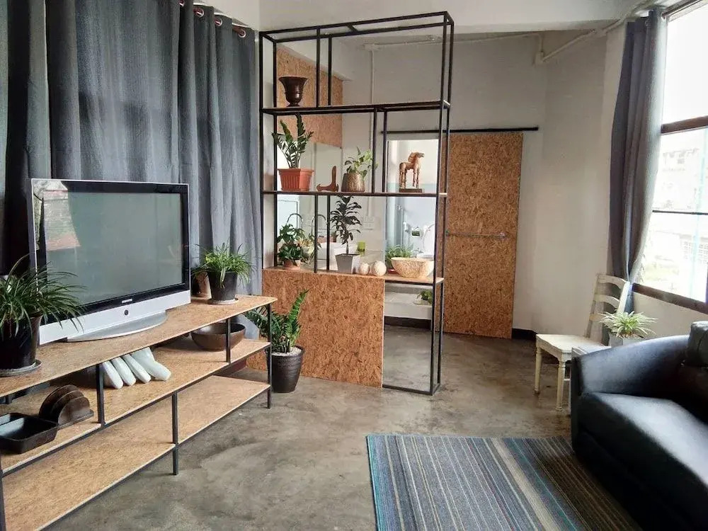 Born Guest House