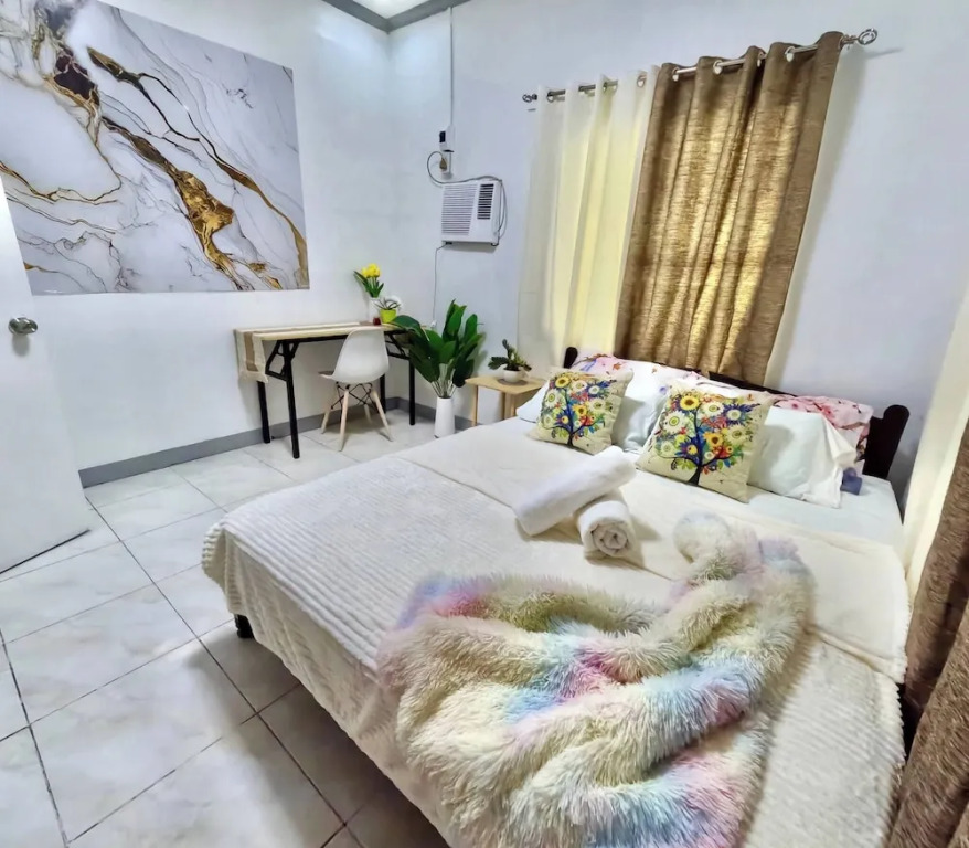 Bloomstone 3BR Family Suite Comfort & Convenience in General Santos City
