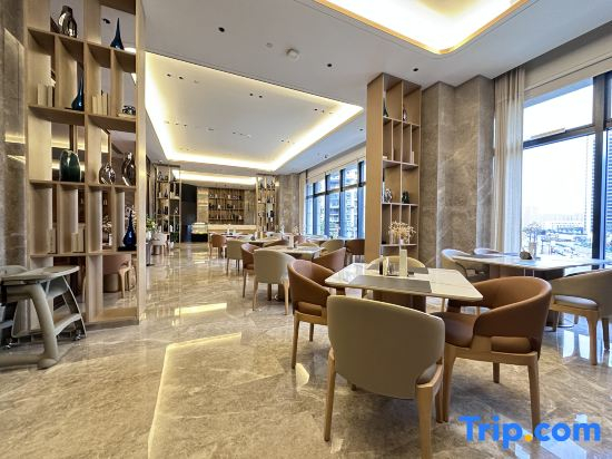Hangzhou Young Land  Hotel