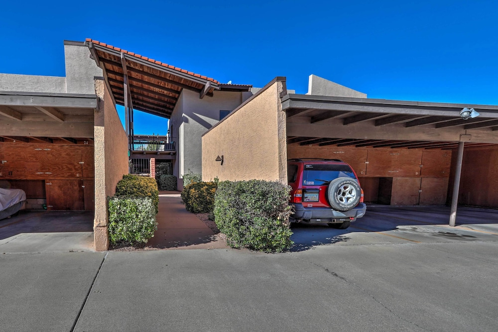 Mtn-view Condo w/ Hot Tub Access in Sedona!