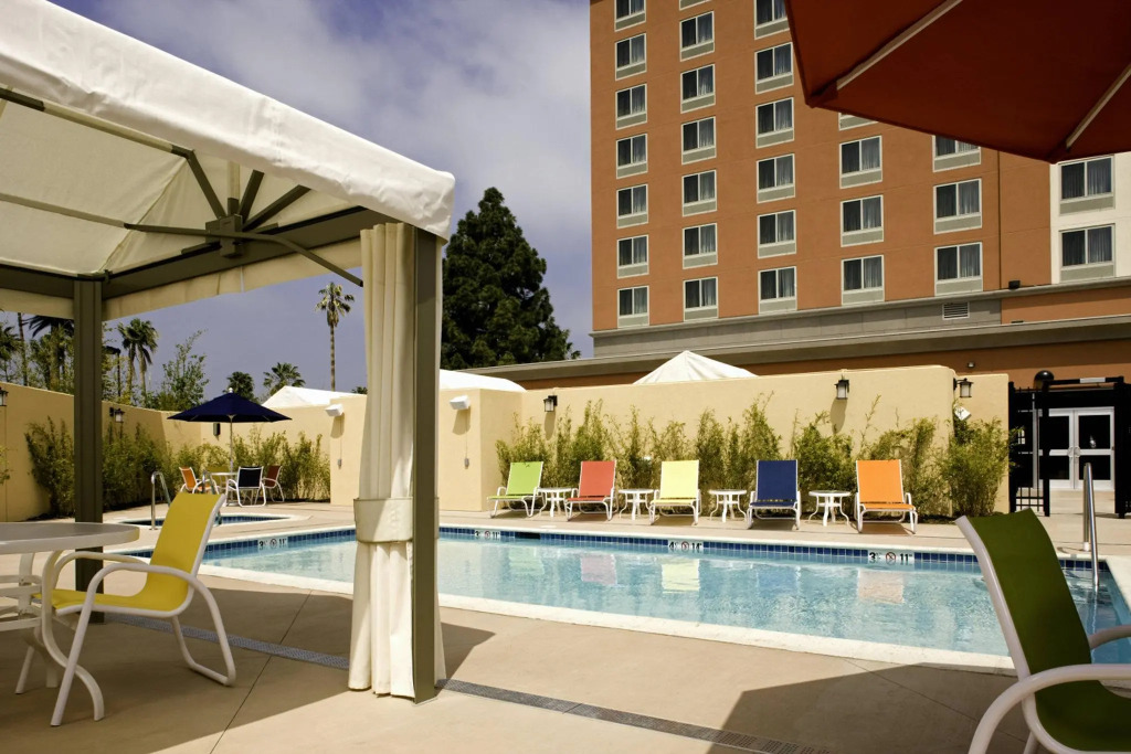 Courtyard Culver City Los Angeles