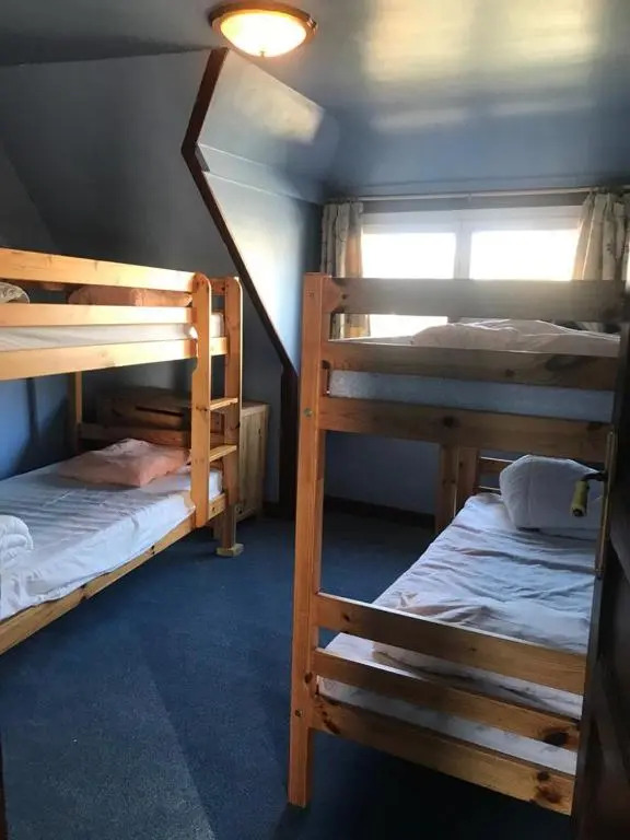 GÎte indépendant dans une villa -Vue et accès direct mer - avec 3 chambres et 3 grandes terrasses