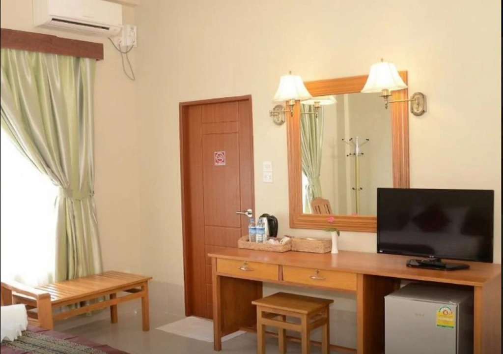 Sun Shine Hotel