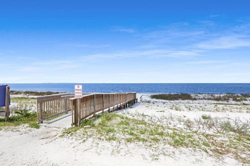 Beach View Lower