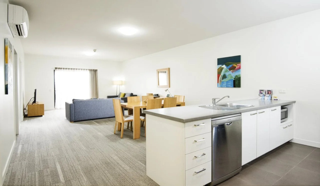 MainStay Suites Mackay