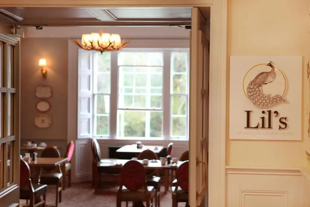Avalon House Hotel