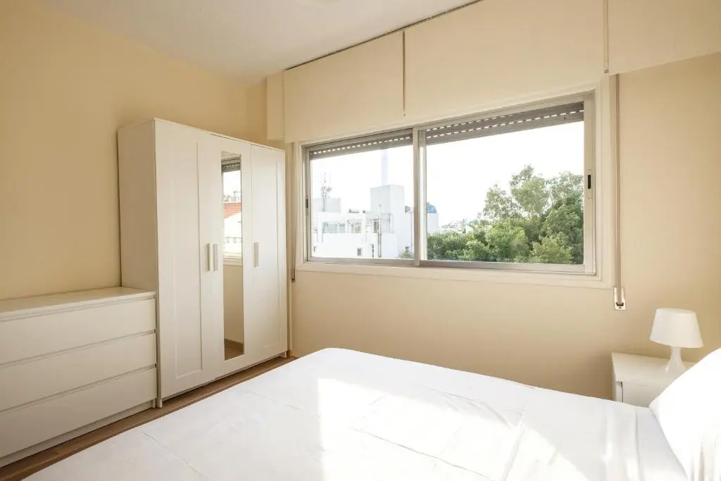 Spacious 2BDR @ Mackenzie