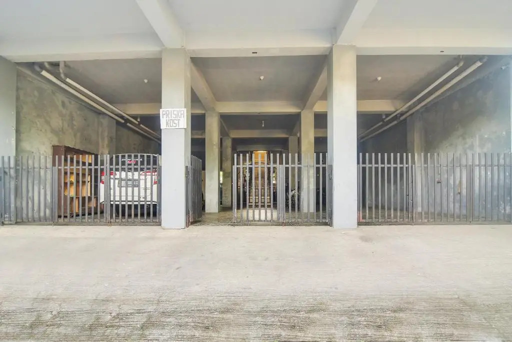 Hotel O Priska Kost Dan Homestay