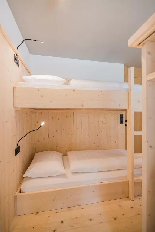 Superior Chalet KOASA-HOF, 240 Meter, 5 Zimmer, 18 Pers