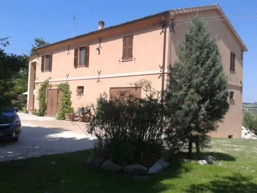Family Villa, Pool and Country Side Views, Italy
