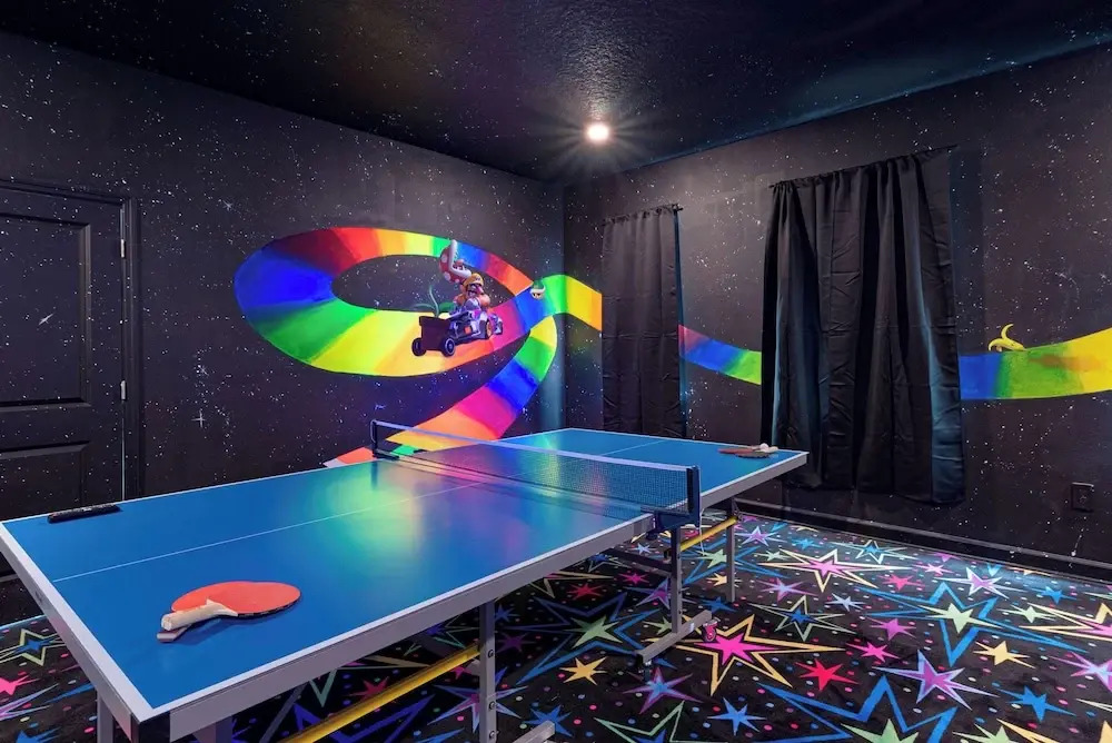 8BR Villa - Game Room & Themed Rooms