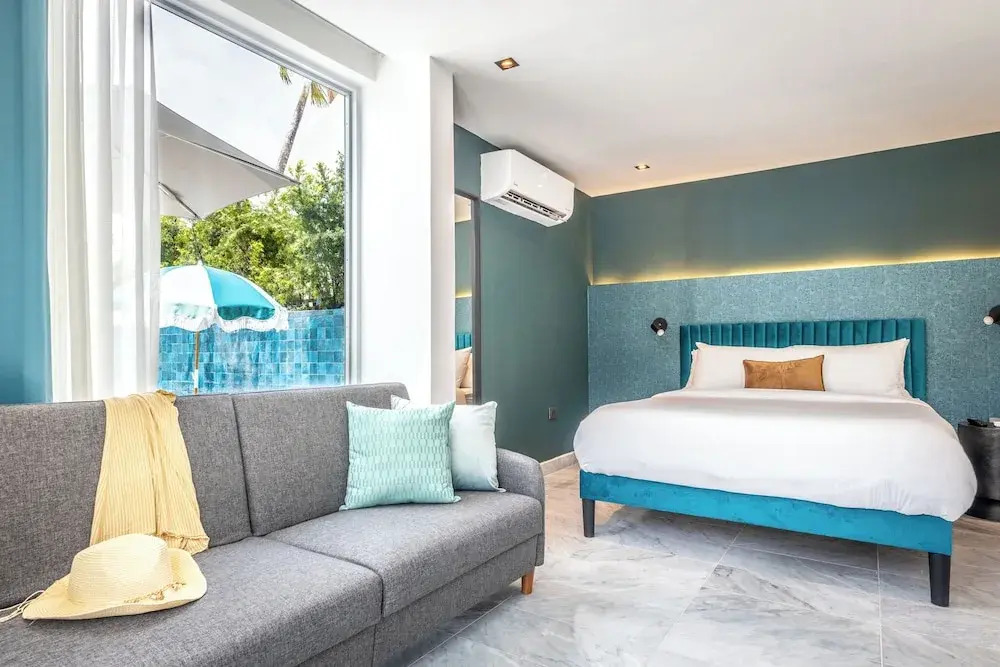 LaChanel QnRoomPool ResortVibe NearBeach