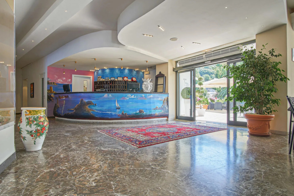 Caposkino Park Hotel