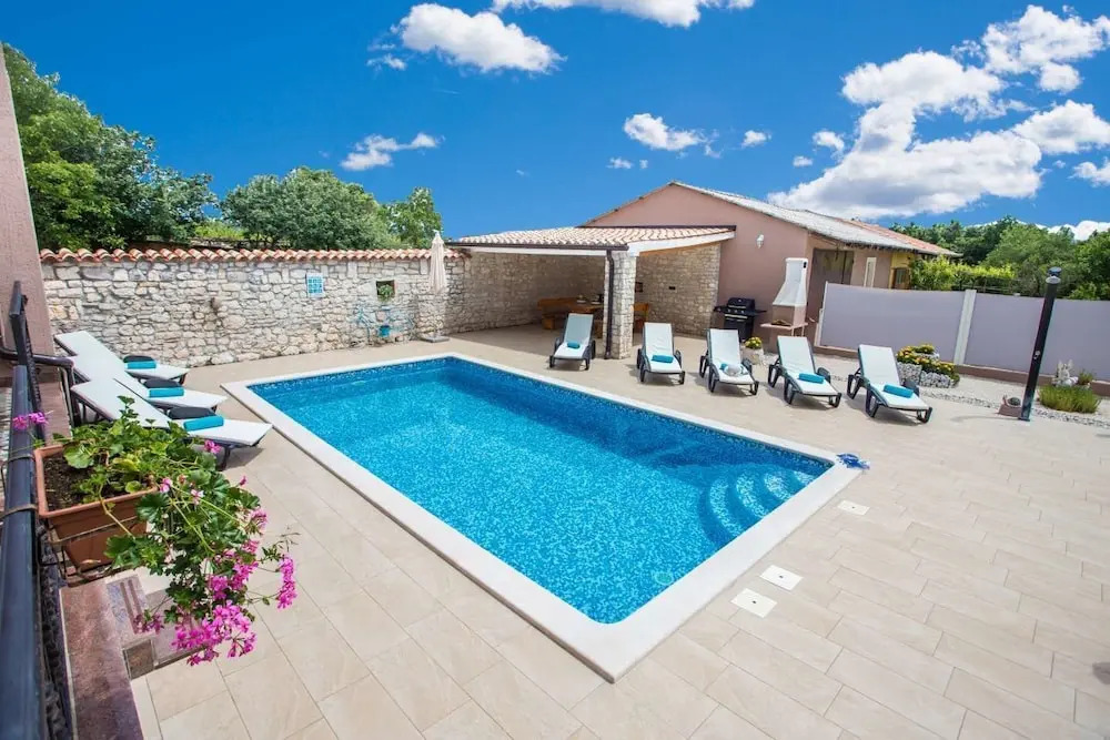 Villa Lara