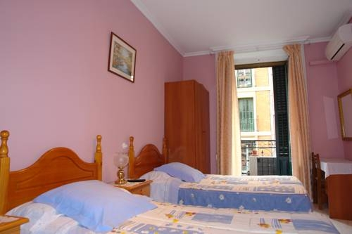 Hostal Dos Naciones
