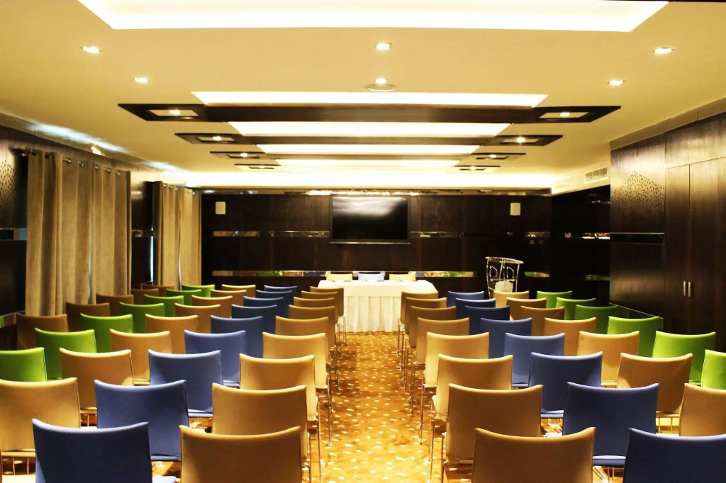 Samarons Hotels