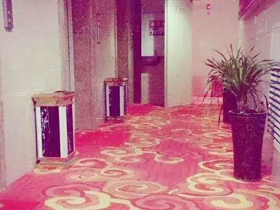 Lianlian Shiguang Theme Apartment