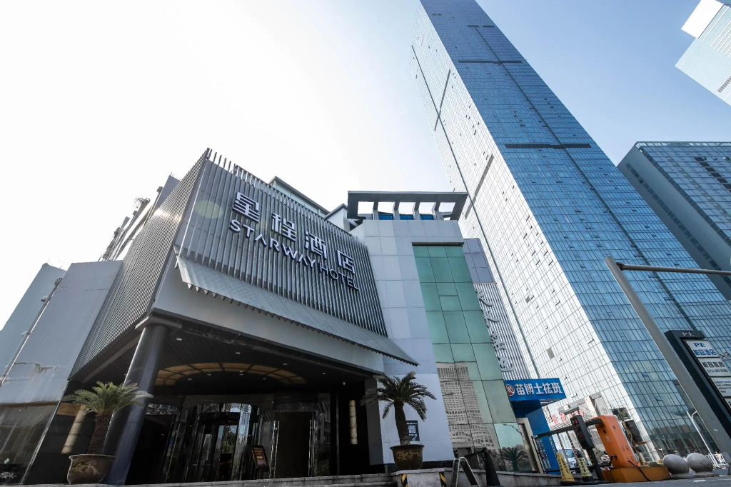 Starway Hotel Wuye Taihu Square Maoye