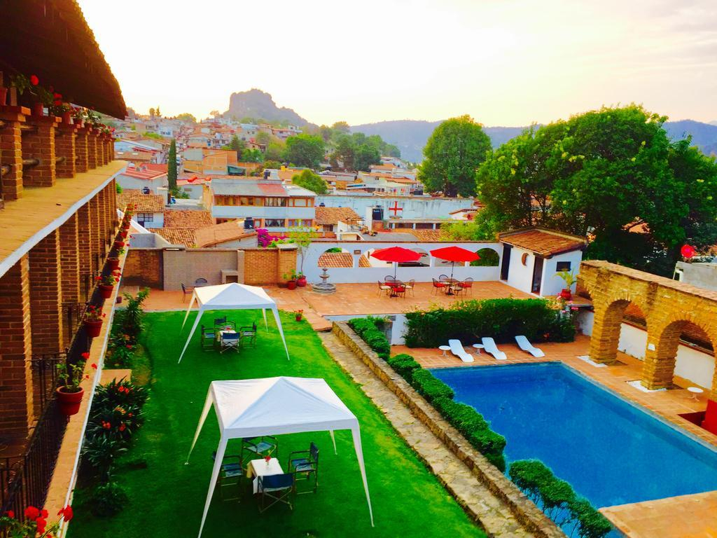 Hotel Los Arcos