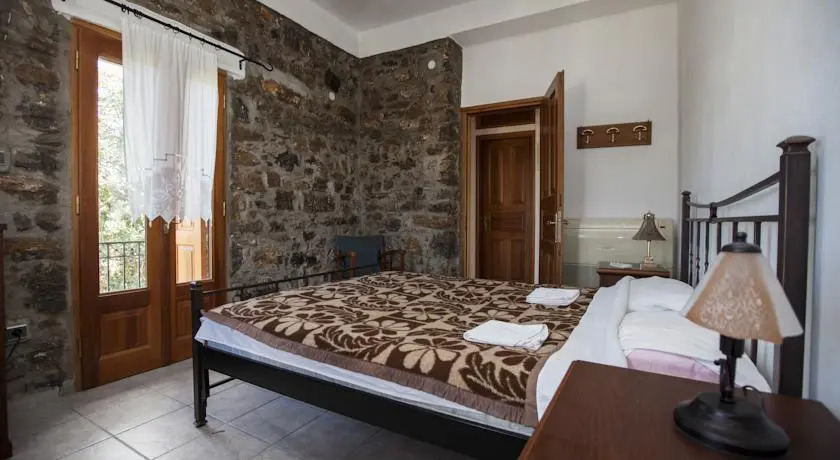 Archangelos Mesta House