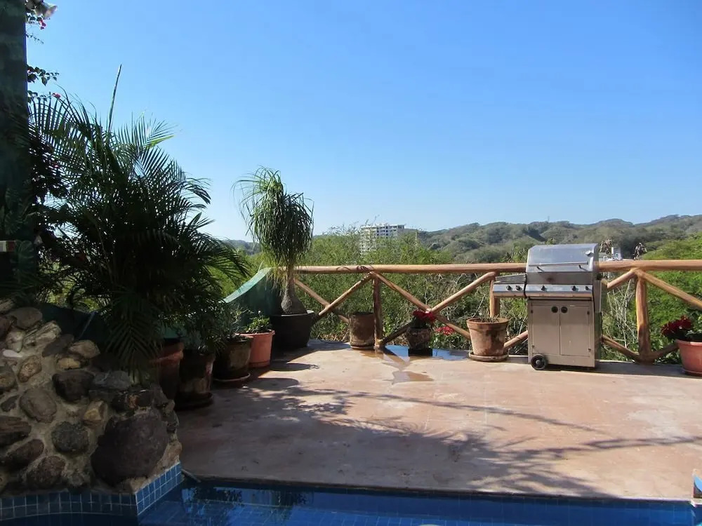 Vista De Bahia 4 Bedrooms 3.5 Bathrooms Villa