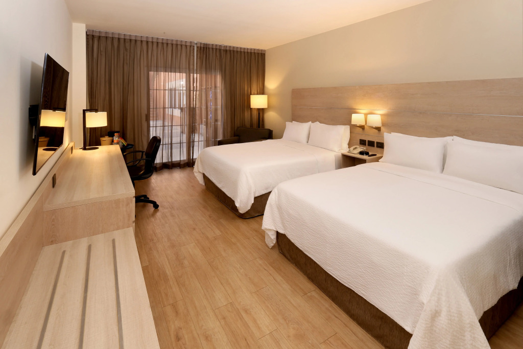 Holiday Inn Express Monterrey Galerias-San Jeronimo by IHG