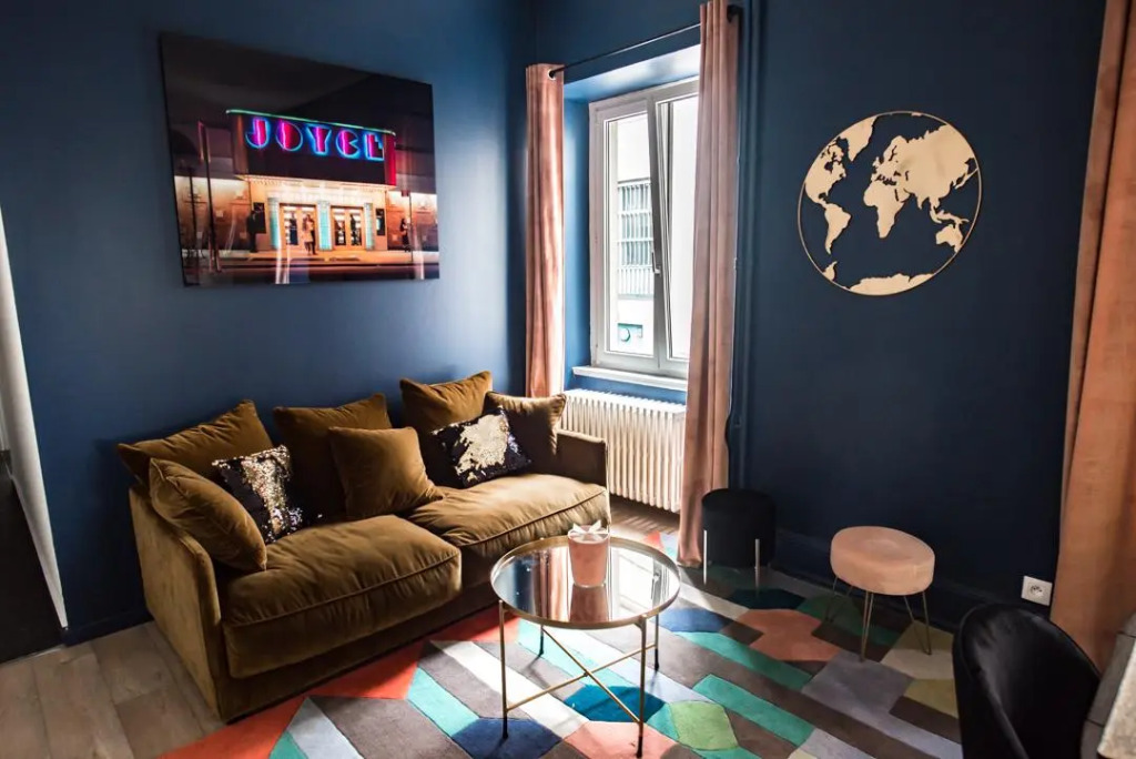 Théâtre Sinne Luxury Apartment