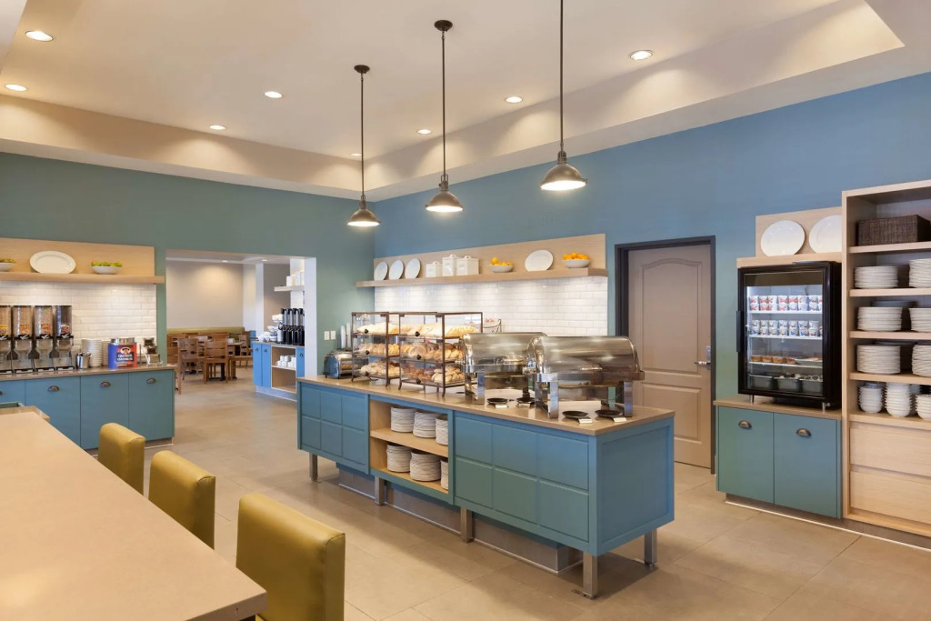 Country Inn & Suites by Radisson, Bloomington at Mall of America