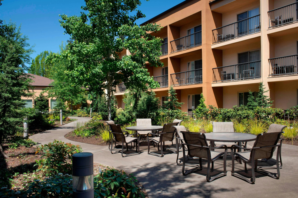 Courtyard by Marriott Portland Hillsboro